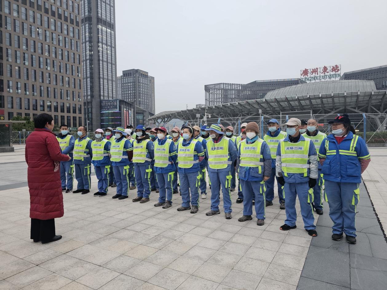 赢博体育官网入口：赢博体育app：部分重点站点实行24小时保洁广州做好春运站场城市管理工作(图1)